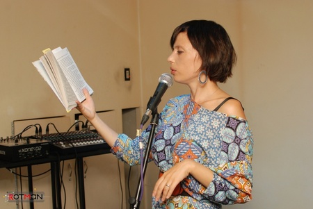 Ірена Карпа та "Піца Гімалаї"